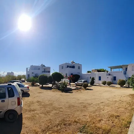 Sophi's L & דירה *