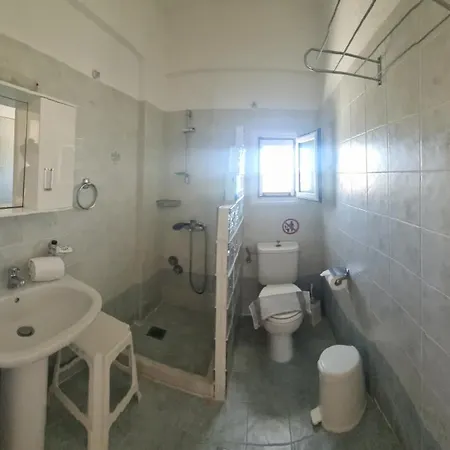 Apartman Sophi's L & *