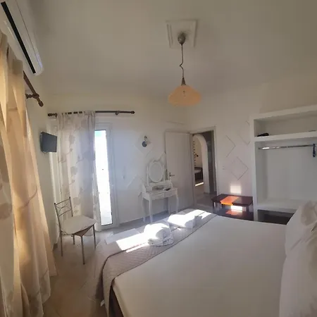 Sophi's L & Apartment *