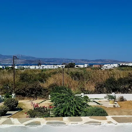 Sophi's L & Apartment *